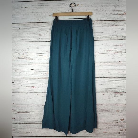 UNIQ Sheer Wide Leg Dress Pants - Picture 4 of 10